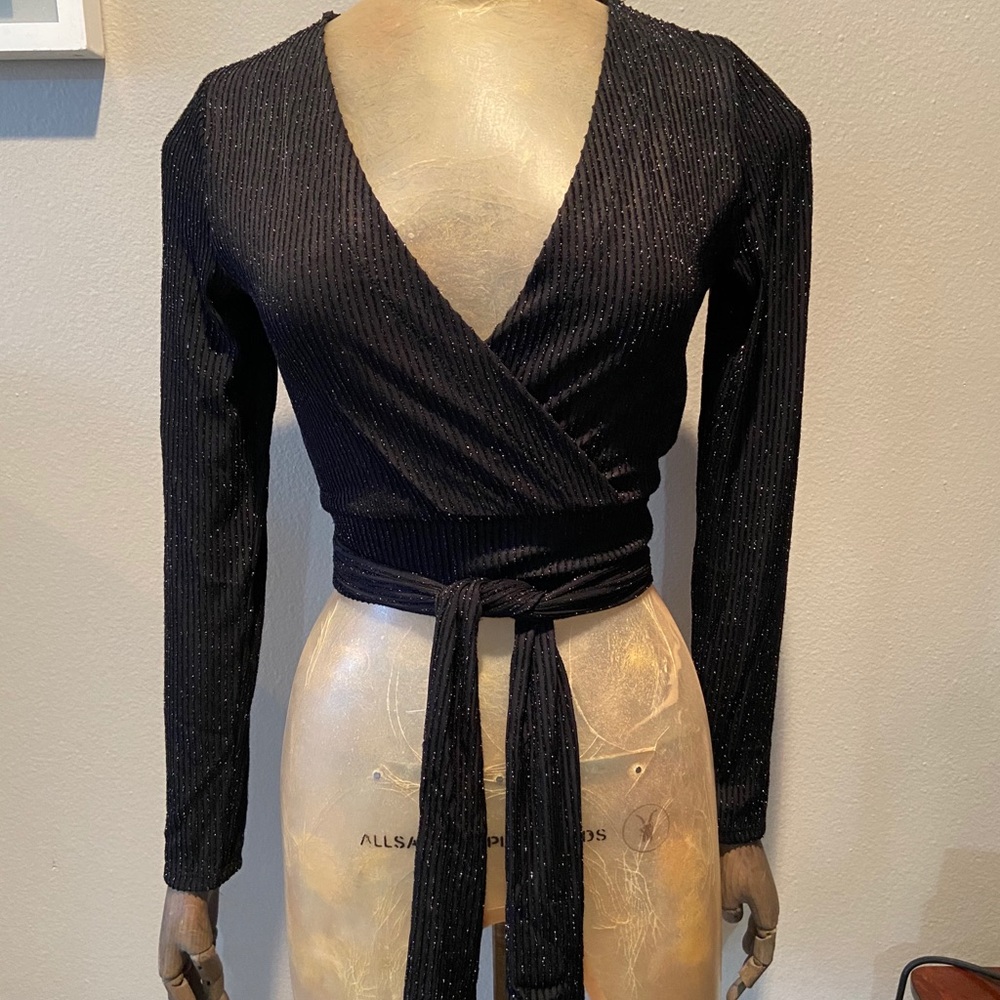 Forever 21 long sleeve crop top